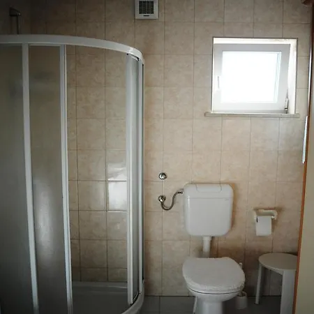 Apartment Venus 5 *